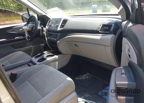 2018 Honda Pilot Lx z USA, uszkodzony, nr VIN 5FNYF5H10JB001132